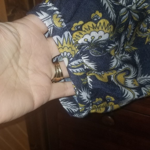 Blouse - Picture 3 of 3